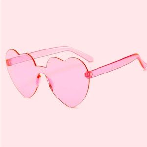 Pink heart glasses super trendy